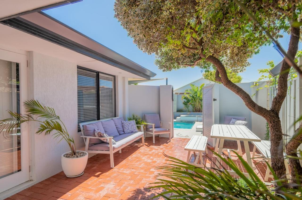 Mindarie Retreat Hotel Bagian luar foto